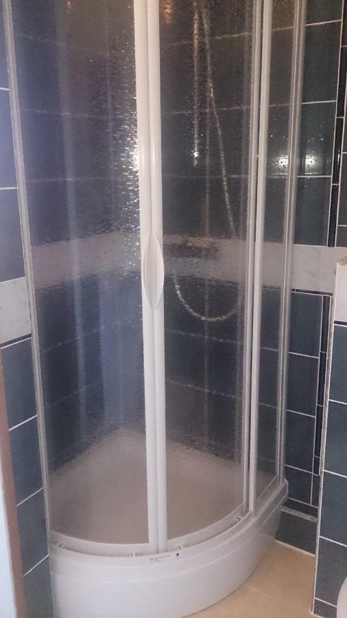 Dom Pod Orlimi Skalami - Blisko Zamku Czocha Apartment Leśna Exterior foto