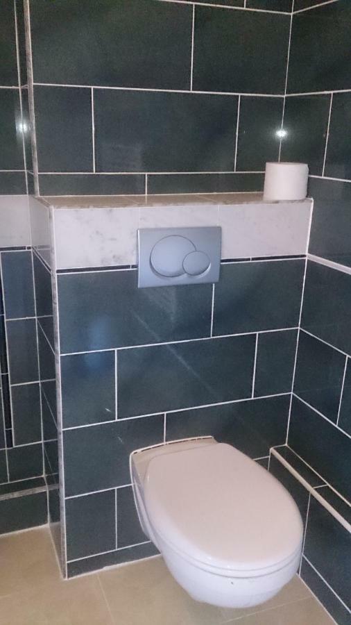 Dom Pod Orlimi Skalami - Blisko Zamku Czocha Apartment Leśna Exterior foto